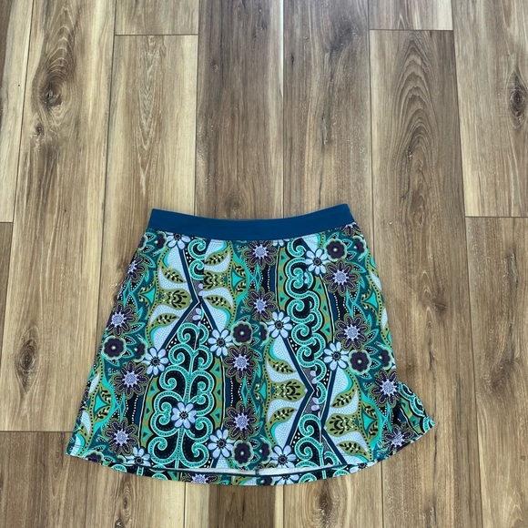 Prana Dresses & Skirts - Prana women’s Floral Patterned Skirt size medium